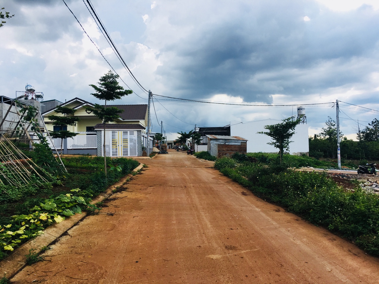 bán đất thổ cư thành đồng 1 cuối đường y moan - cư bua buôn ma thuột daklak