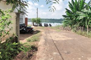 BÁN ĐẤT HẺM NGUYỄN THÁI BÌNH CÁCH HỒ EA CHU CÁP CHỈ CÓ 100 MÉT